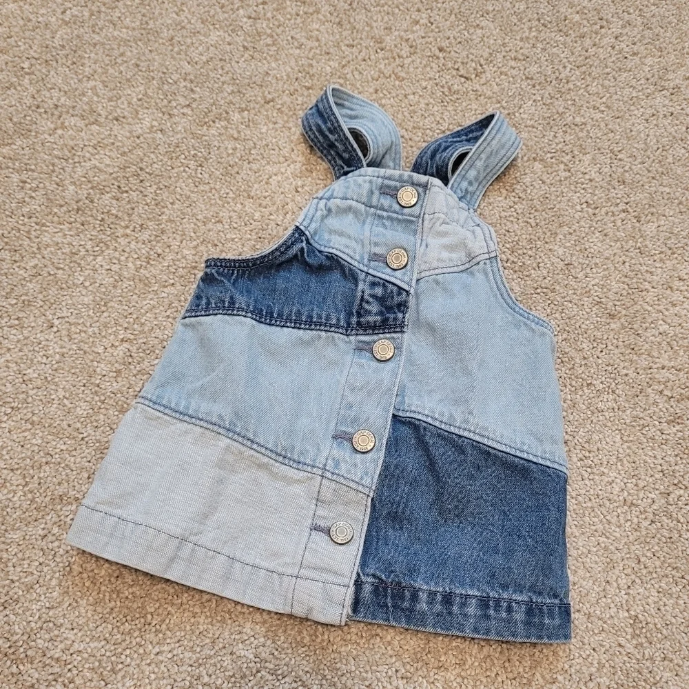 Gap Baby Denim Patch Button Front Jean Dress Size 6-12 Months - Picture 2 of 5